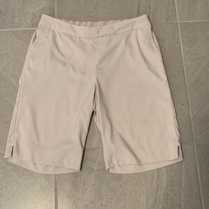 Nike Womens Tan Dri Fit Bermuda Shorts Golding Shorts Medium